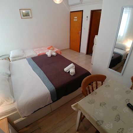 Apartment Svetka Sali Dış mekan fotoğraf