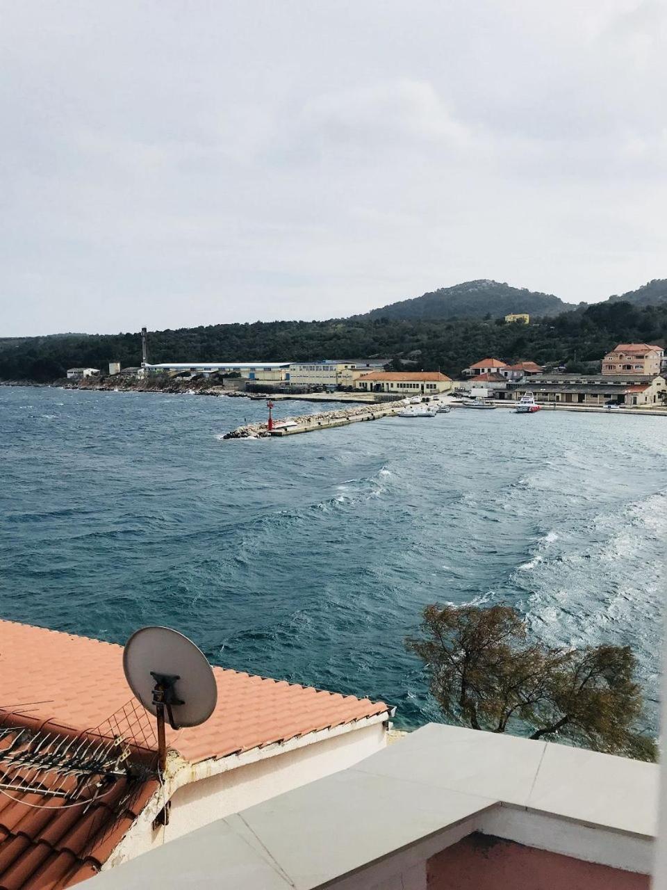 Apartment Svetka Sali Dış mekan fotoğraf