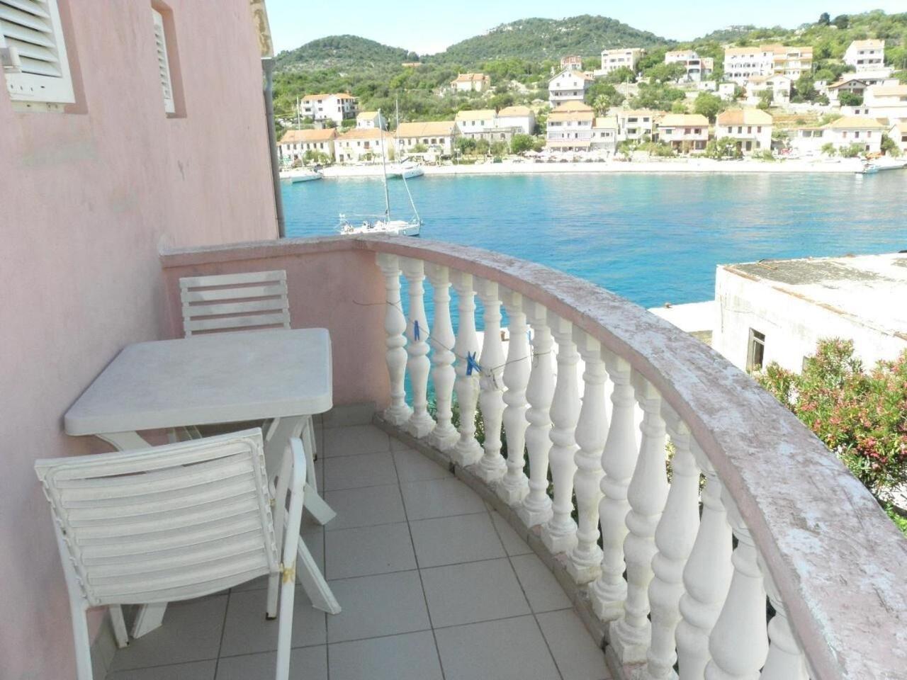 Apartment Svetka Sali Dış mekan fotoğraf