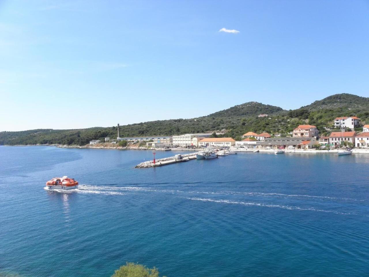 Apartment Svetka Sali Dış mekan fotoğraf