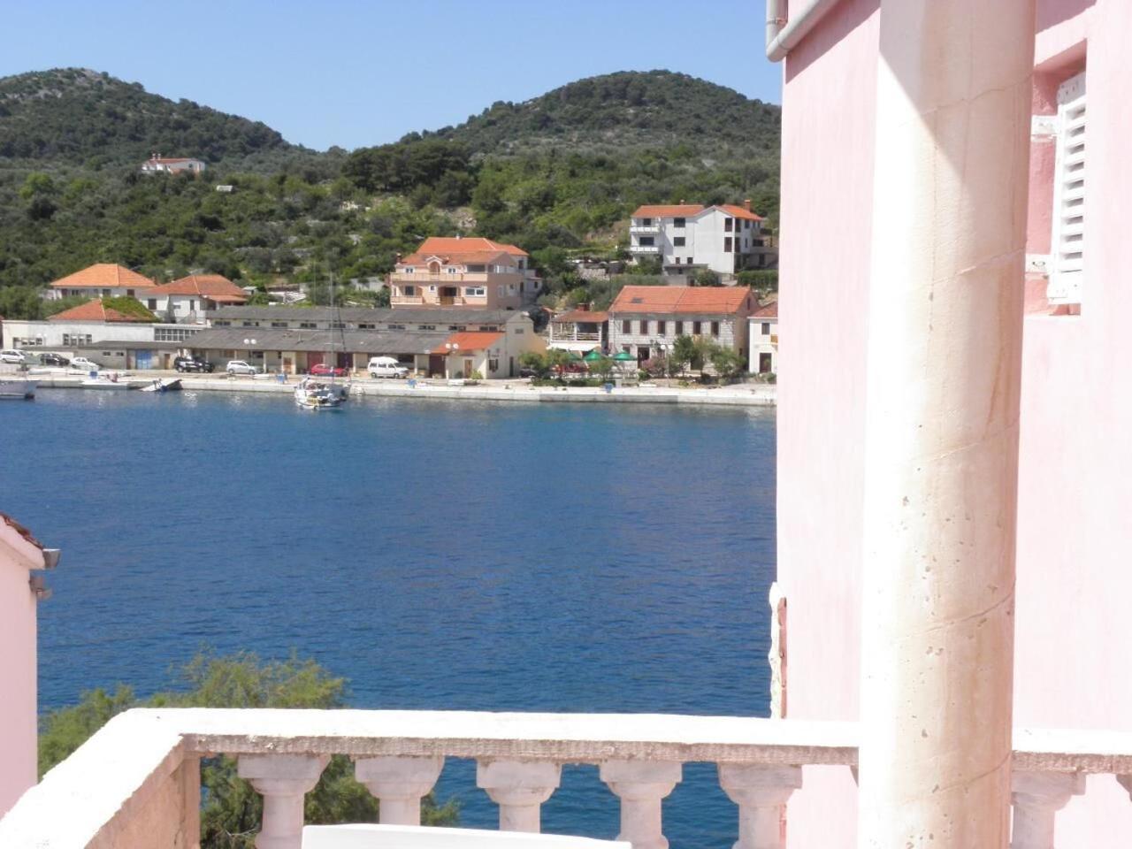 Apartment Svetka Sali Dış mekan fotoğraf
