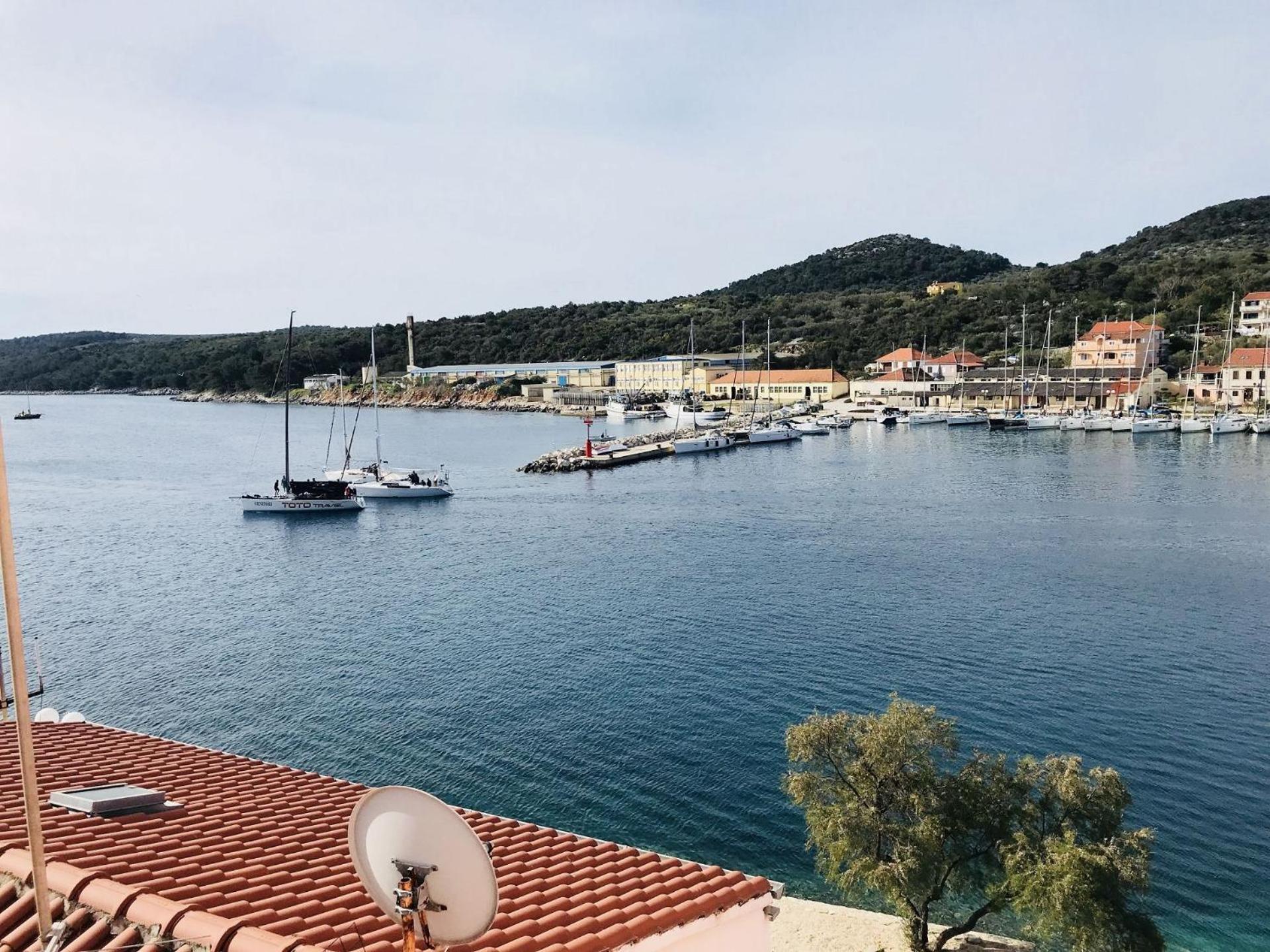 Apartment Svetka Sali Dış mekan fotoğraf